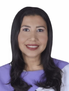Ada Quiroz - Cosmiatra. Consultora Estetik House. Speaker y Docente